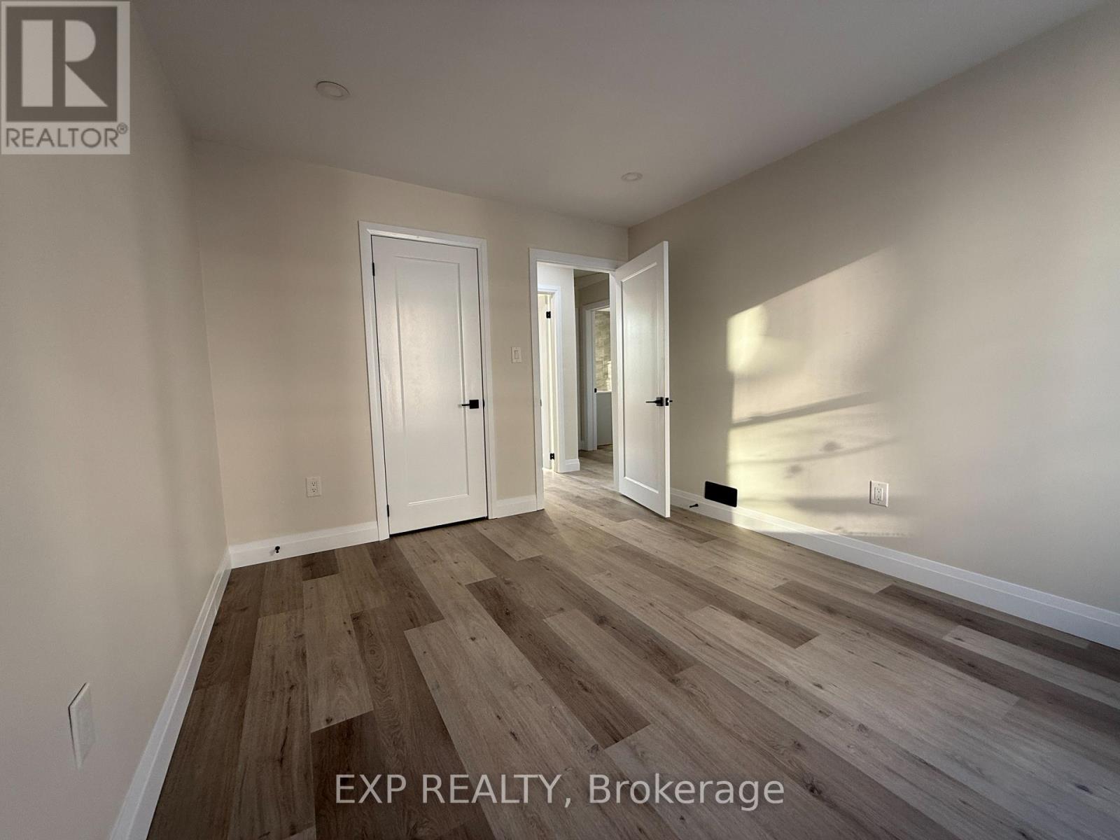 Upper - 122 Alice Street, Guelph, Ontario  N1E 2Z9 - Photo 17 - X13586144