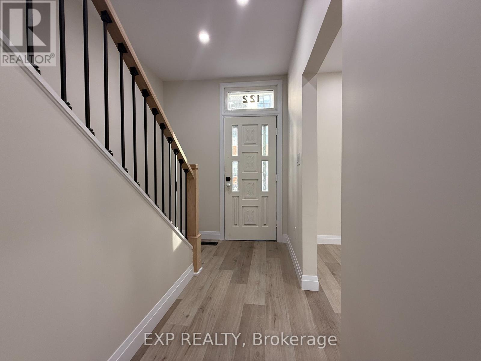 Upper - 122 Alice Street, Guelph, Ontario  N1E 2Z9 - Photo 2 - X13586144