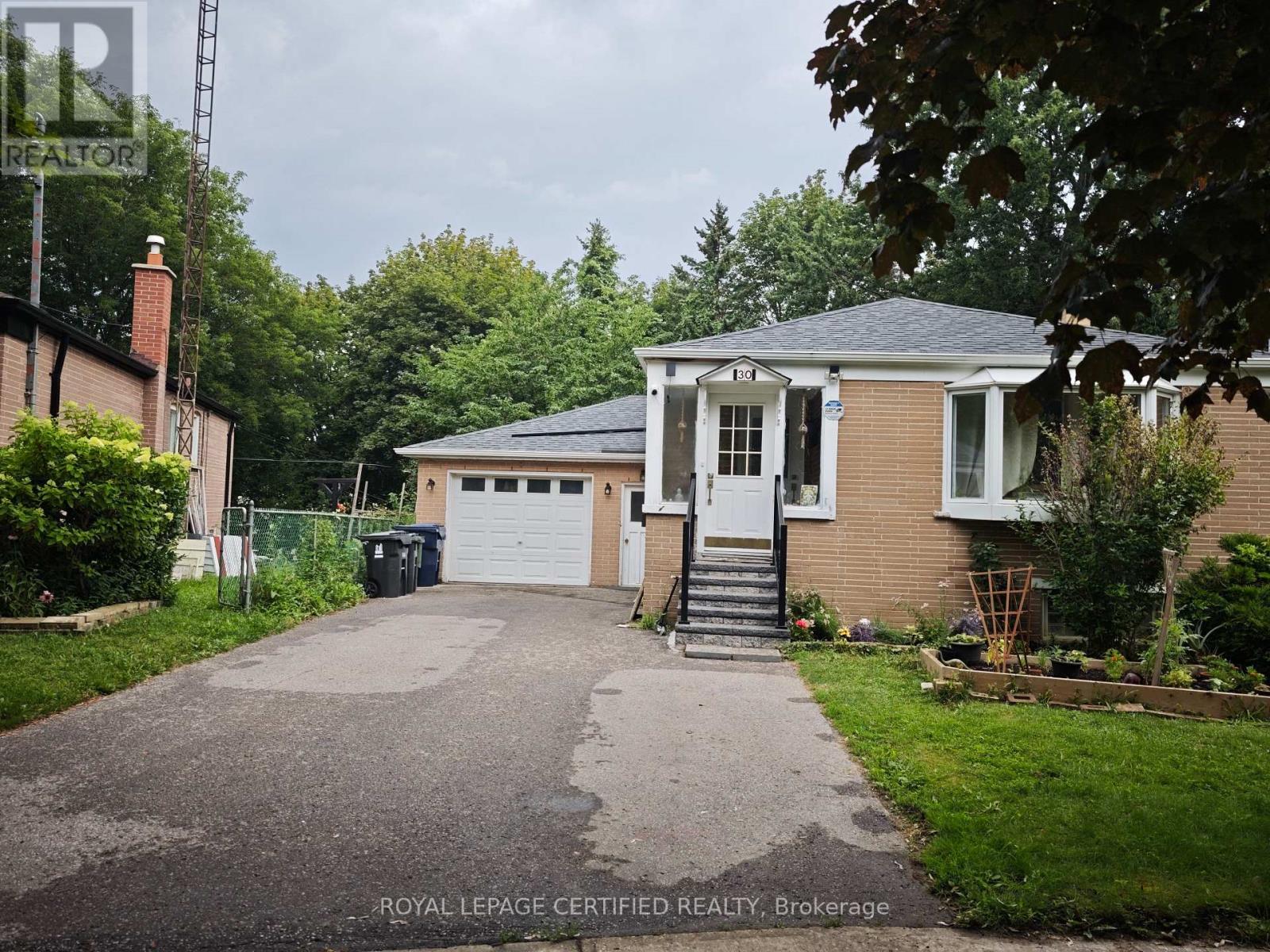 Bsmt - 30 Blakemanor Boulevard, Toronto, Ontario  M1J 2W4 - Photo 3 - E13563666