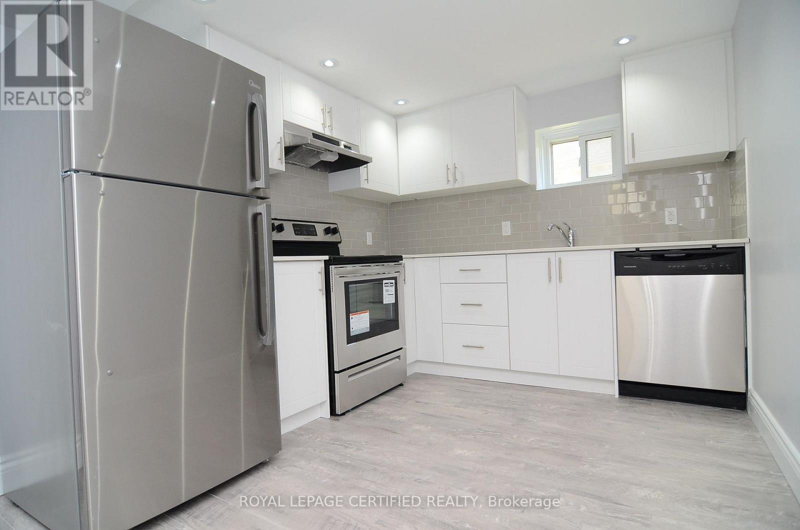Bsmt - 30 Blakemanor Boulevard, Toronto, Ontario  M1J 2W4 - Photo 4 - E13563666