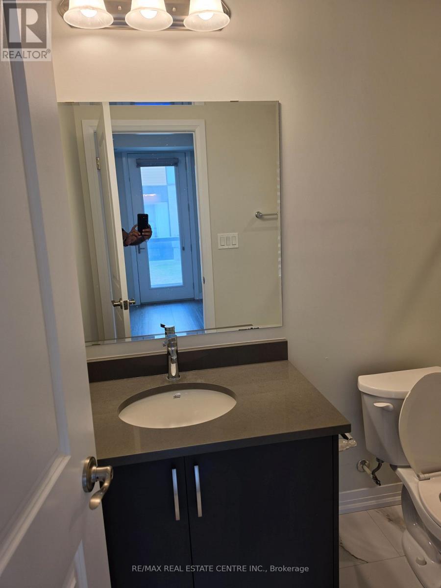 A72 - 261 Woodbine Ave Avenue, Kitchener, Ontario  N2R 0S7 - Photo 17 - X13499228