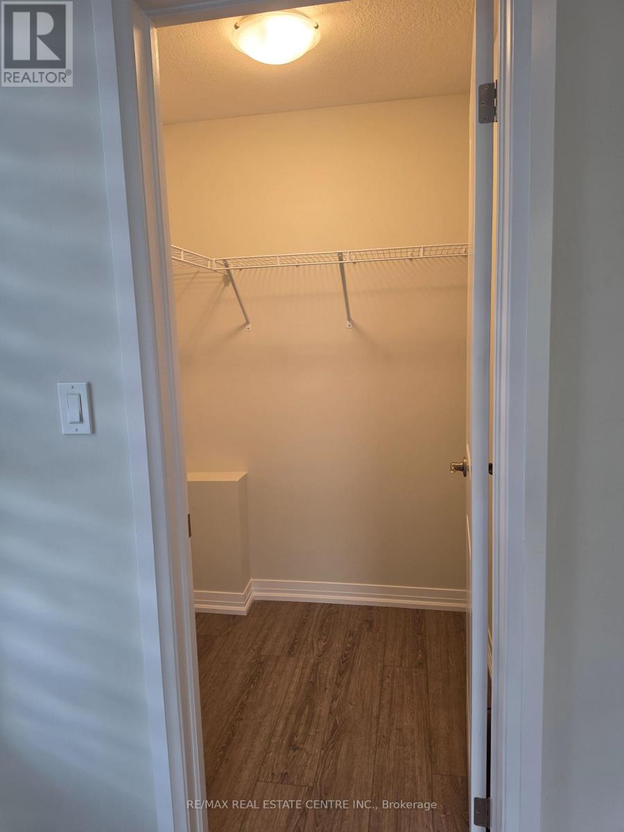 A72 - 261 Woodbine Ave Avenue, Kitchener, Ontario  N2R 0S7 - Photo 14 - X13499228