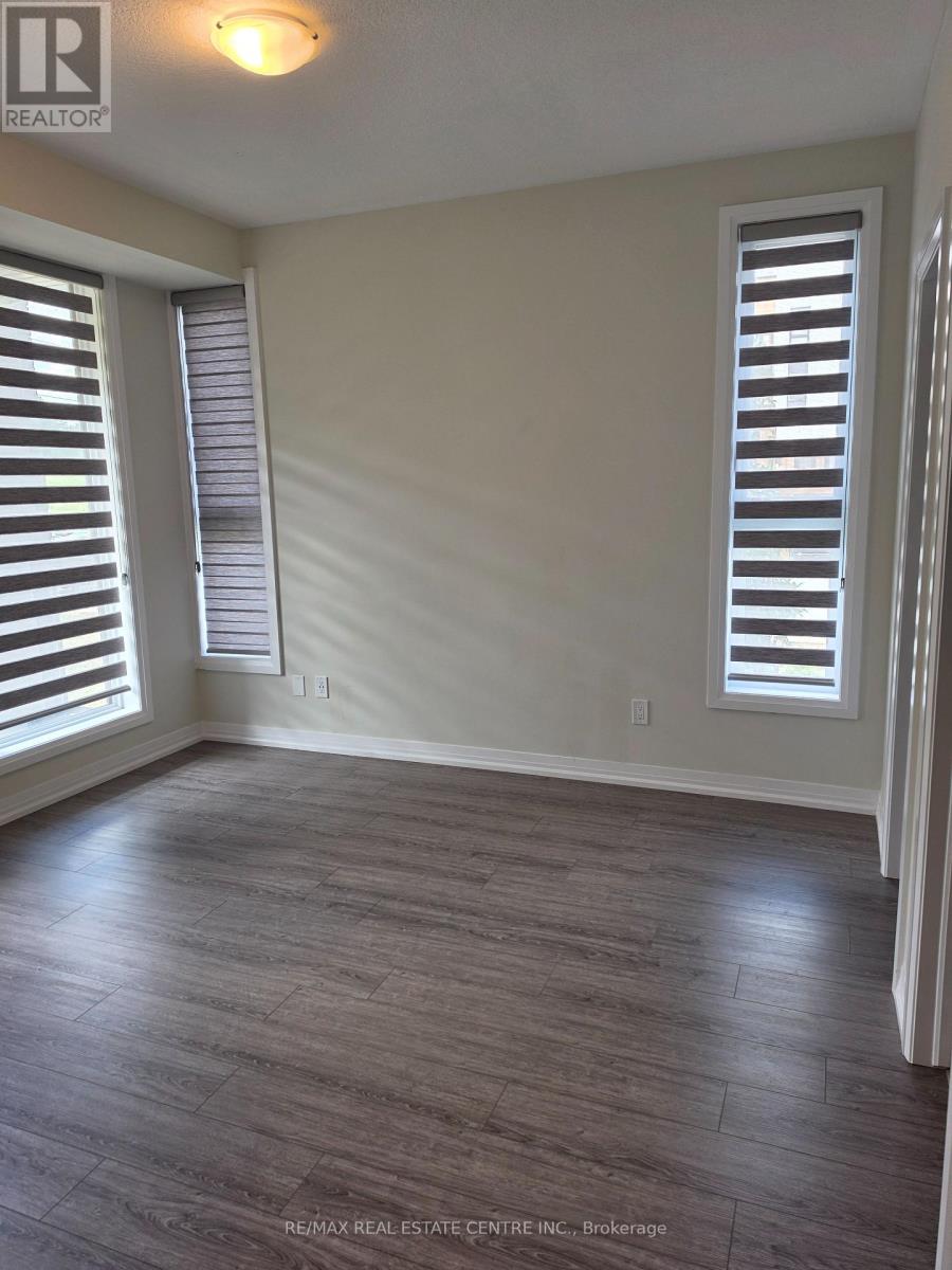 A72 - 261 Woodbine Ave Avenue, Kitchener, Ontario  N2R 0S7 - Photo 12 - X13499228
