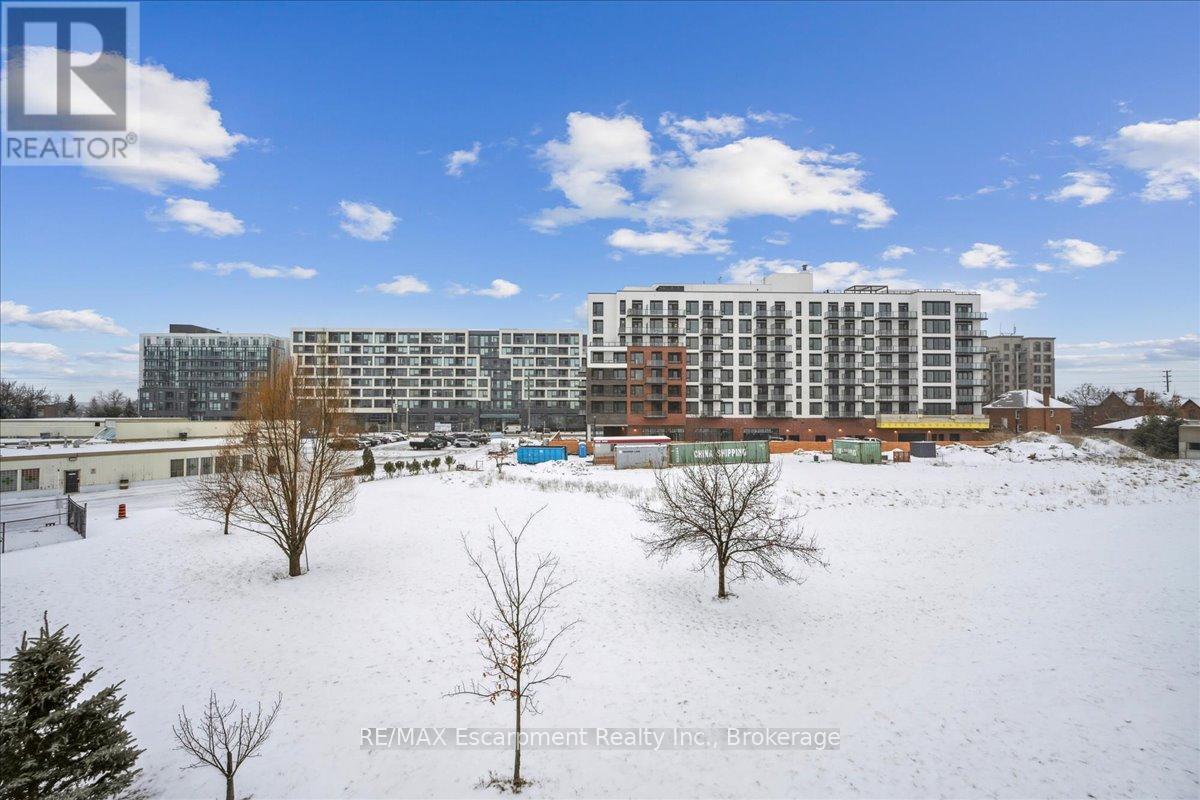 64 - 2441 Greenwich Drive, Oakville, Ontario  L6M 0S3 - Photo 17 - W13584366
