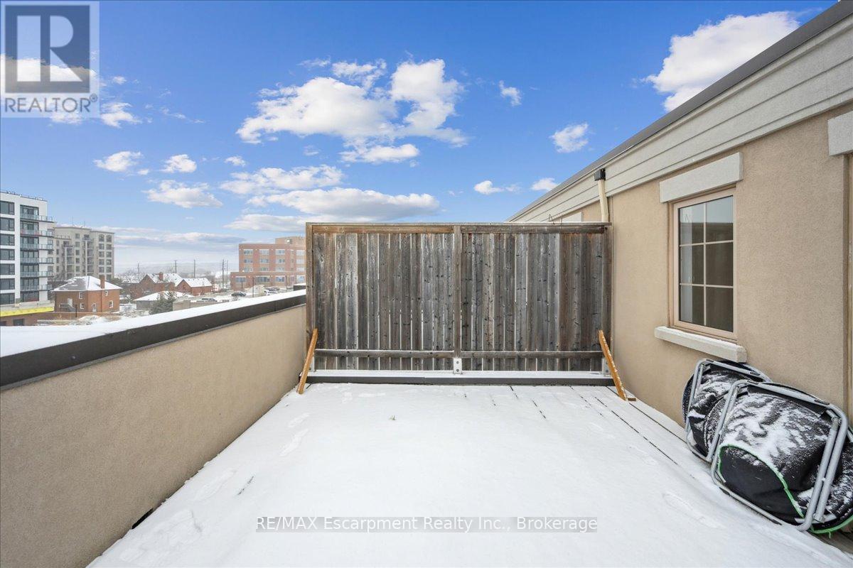 64 - 2441 Greenwich Drive, Oakville, Ontario  L6M 0S3 - Photo 43 - W13584366