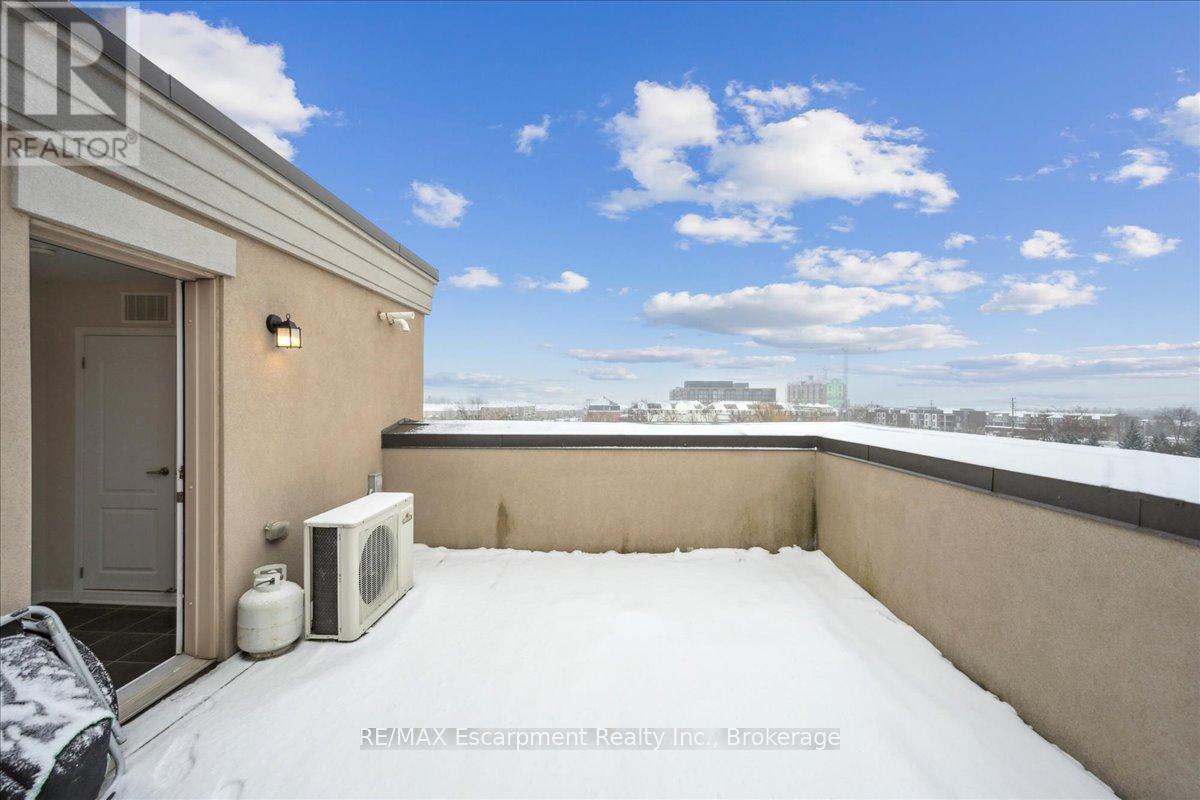 64 - 2441 Greenwich Drive, Oakville, Ontario  L6M 0S3 - Photo 41 - W13584366