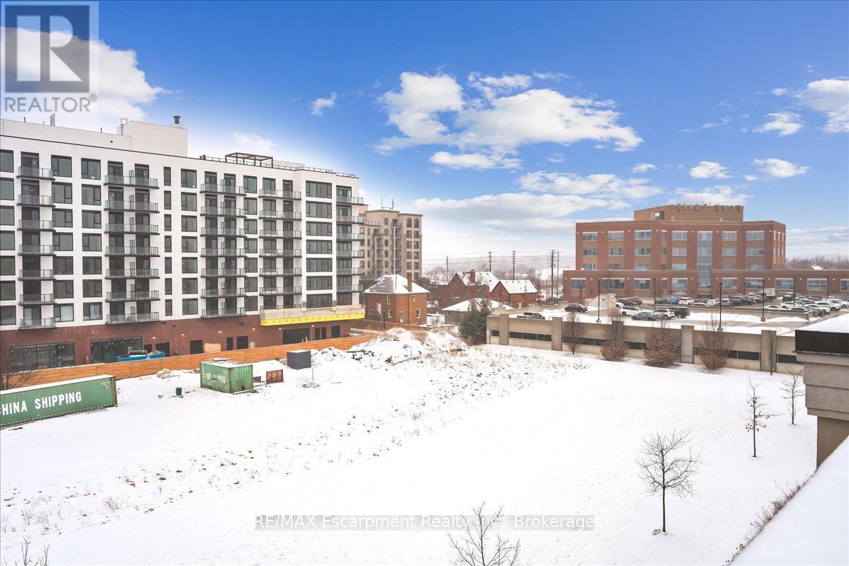 64 - 2441 Greenwich Drive, Oakville, Ontario  L6M 0S3 - Photo 48 - W13584366