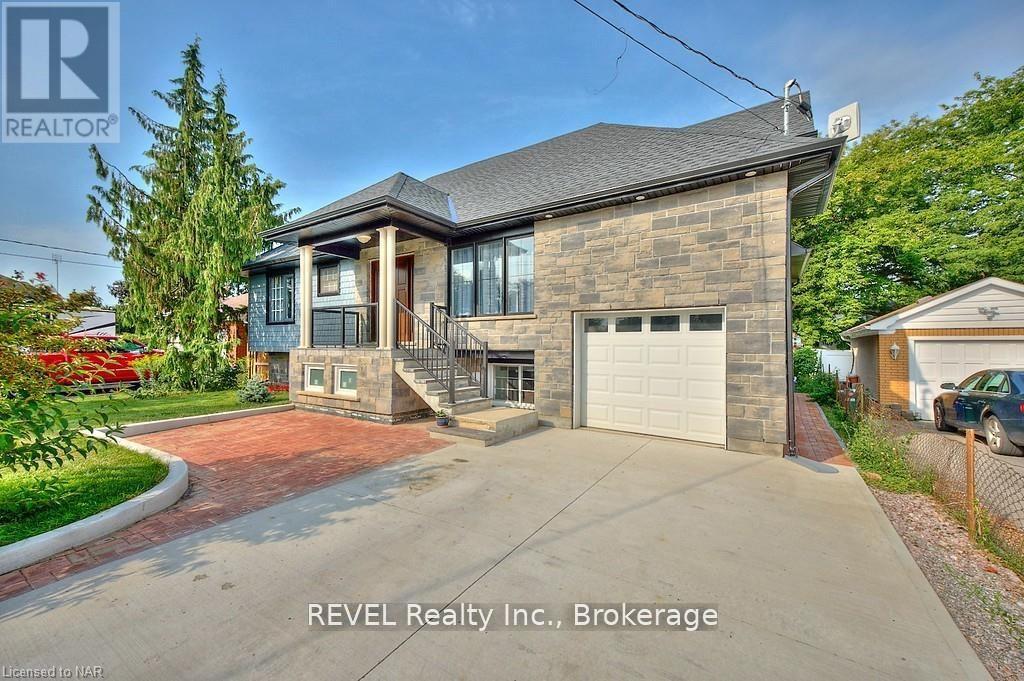 491 GENEVA STREET, St. Catharines (Lakeport)