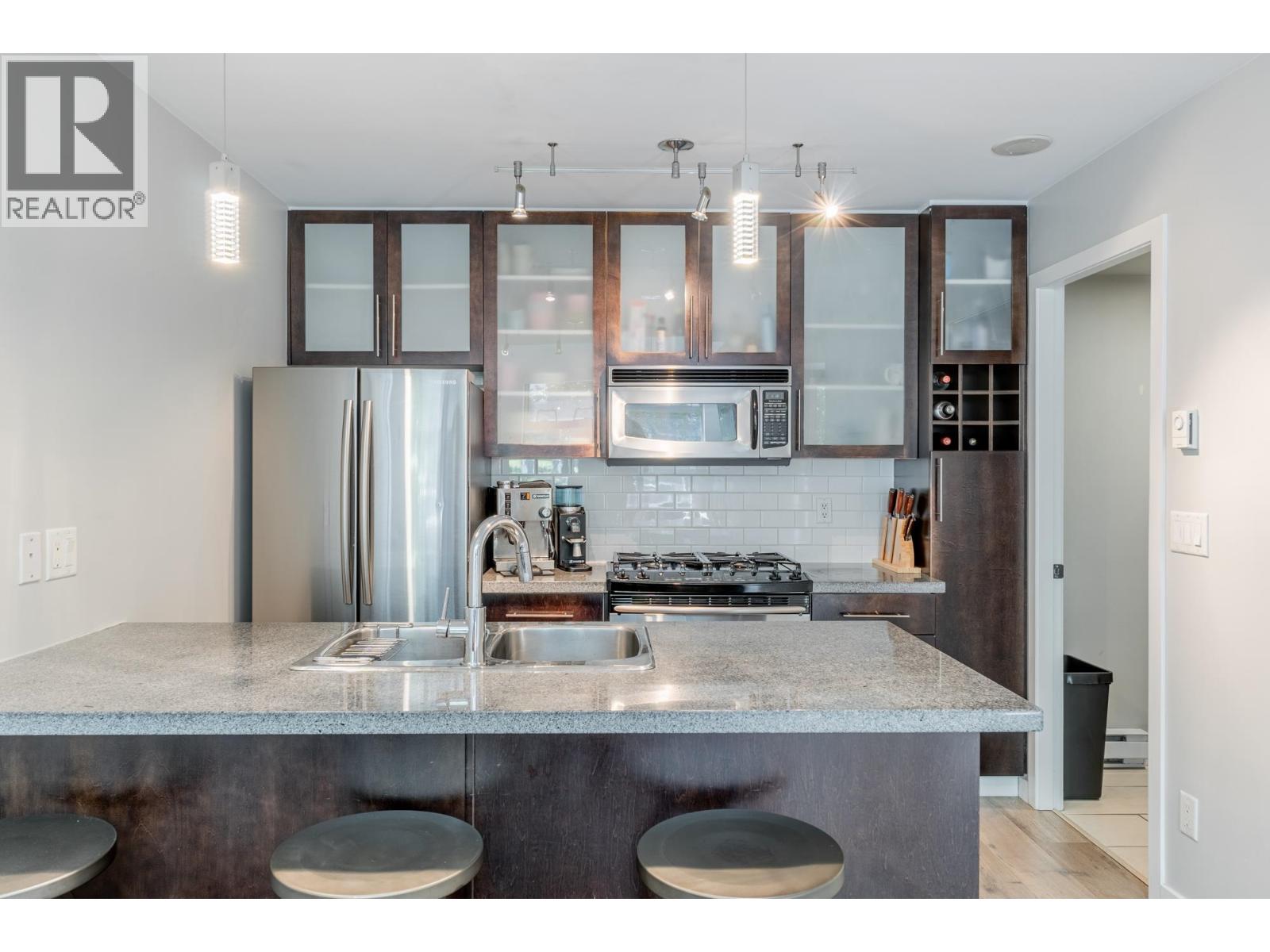 1227 Richards Street, Vancouver, British Columbia  V6B 3G3 - Photo 9 - R3148144