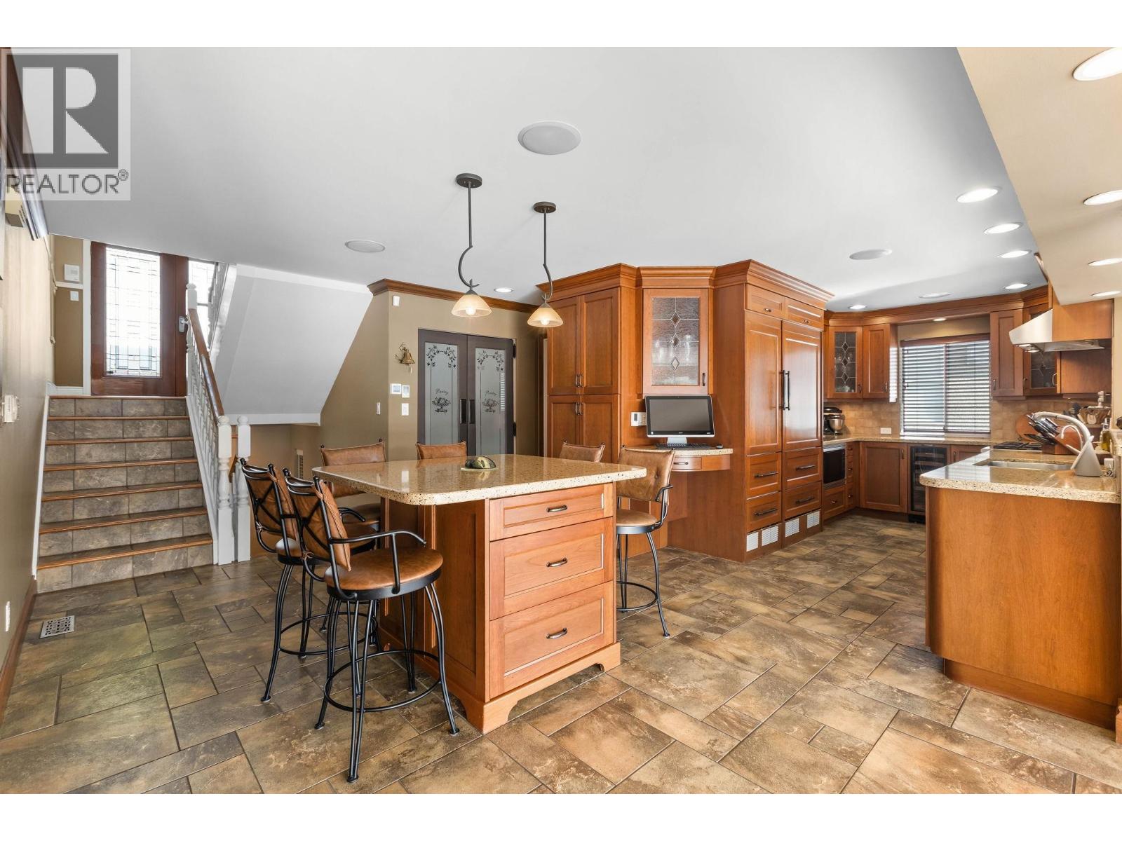 4705 Belcarra Bay Road, Belcarra, British Columbia  V3H 4P6 - Photo 11 - R3148162