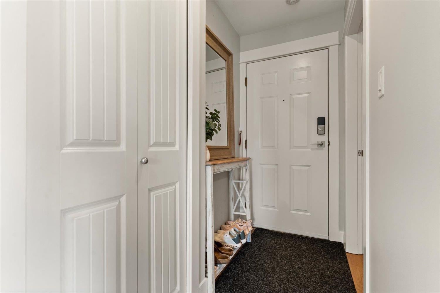 222 32725 George Ferguson Way, Abbotsford, British Columbia  V2T 5M5 - Photo 3 - R3145844
