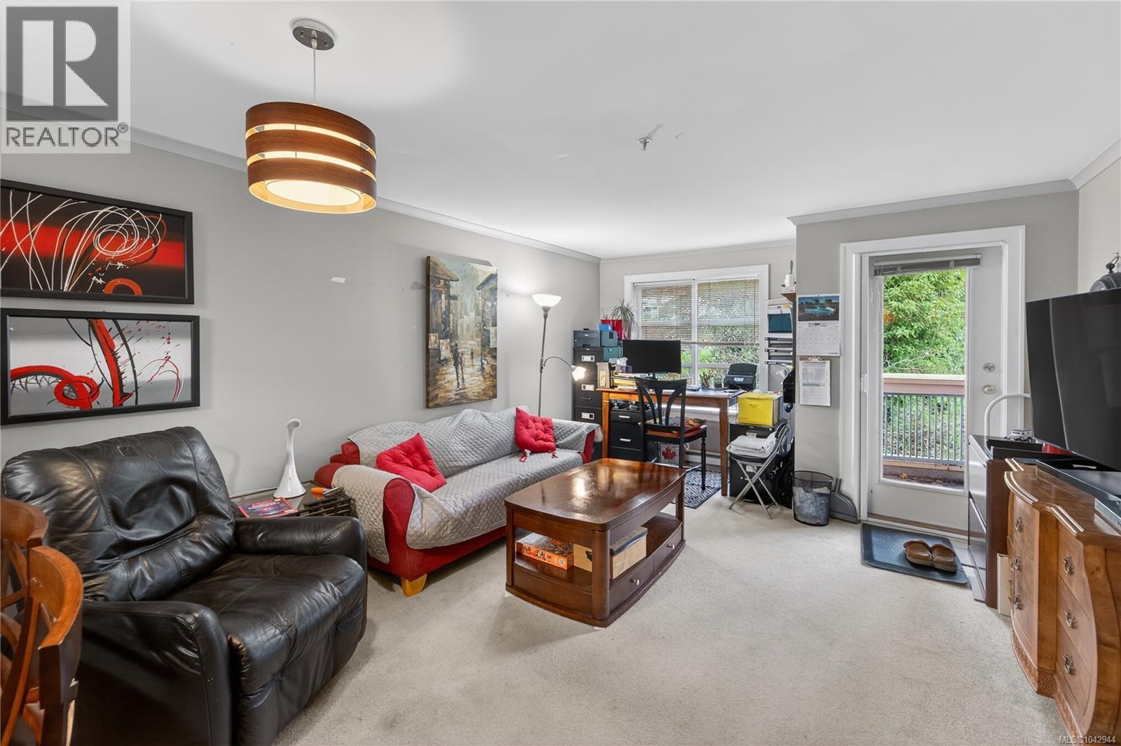 204 799 Blackberry Rd, Saanich, British Columbia V8X 5J3 - Photo 10 - 1042944
