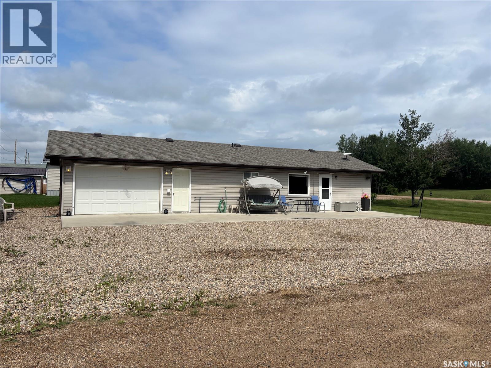 Wallman Cabin (Otter Cres), Delaronde Lake, Saskatchewan  S0J 0E0 - Photo 2 - SK043146