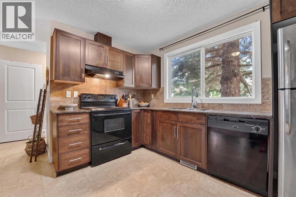 19, 275 Columbia Boulevard W, Lethbridge, Alberta  T1K 4B8 - Photo 11 - A2326651