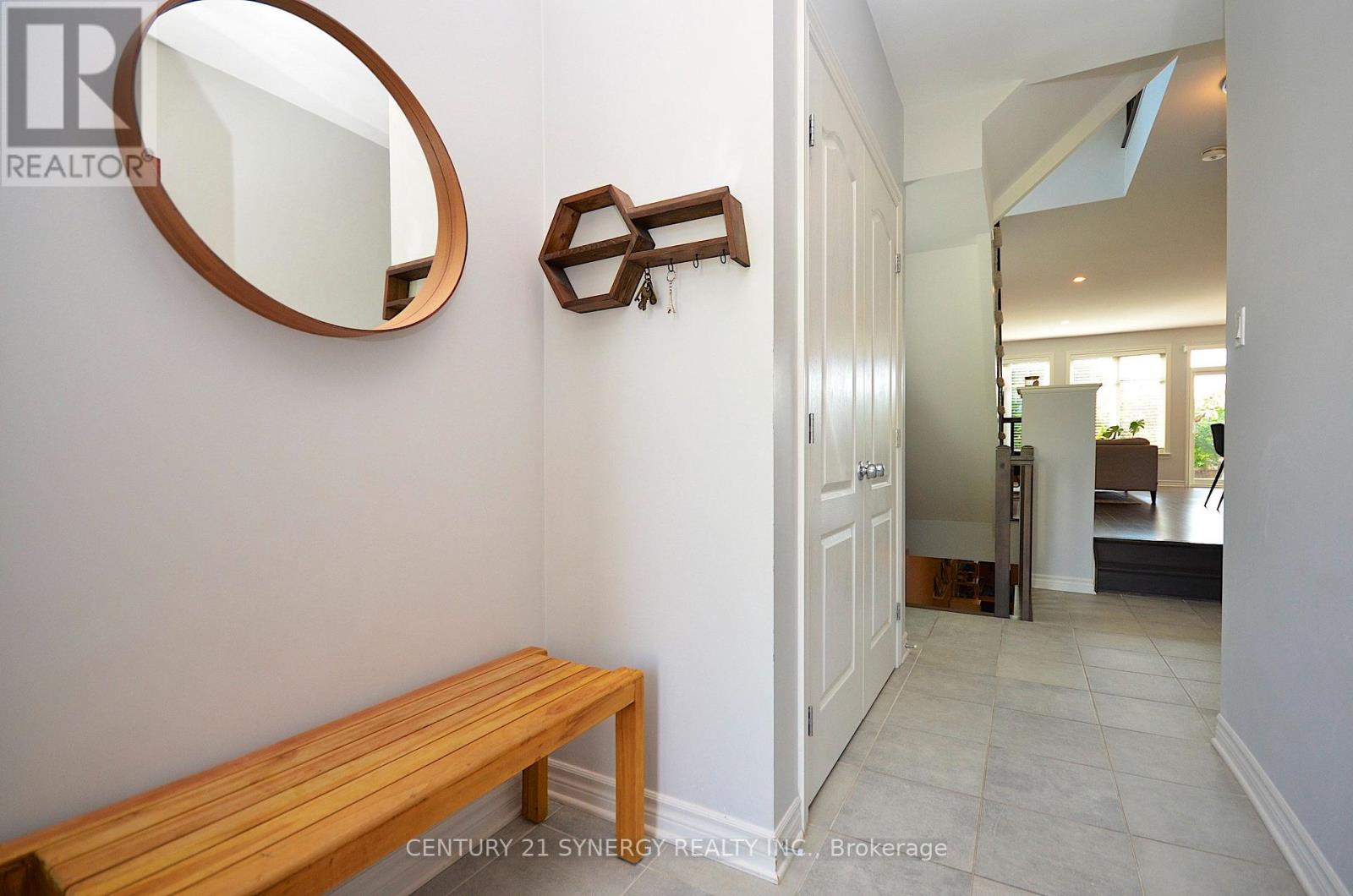 652 Vivera Place, Ottawa, Ontario K2S 2N1 - Photo 2 - X13586298