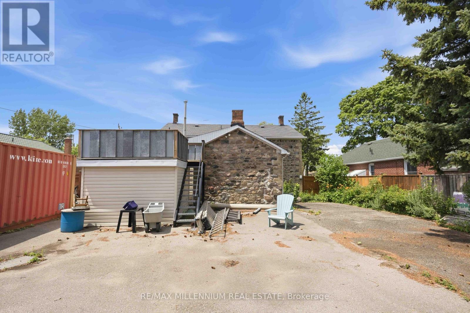 1355 Victoria Park Avenue, Toronto, Ontario M4B 2L5 - Photo 16 - E13586120