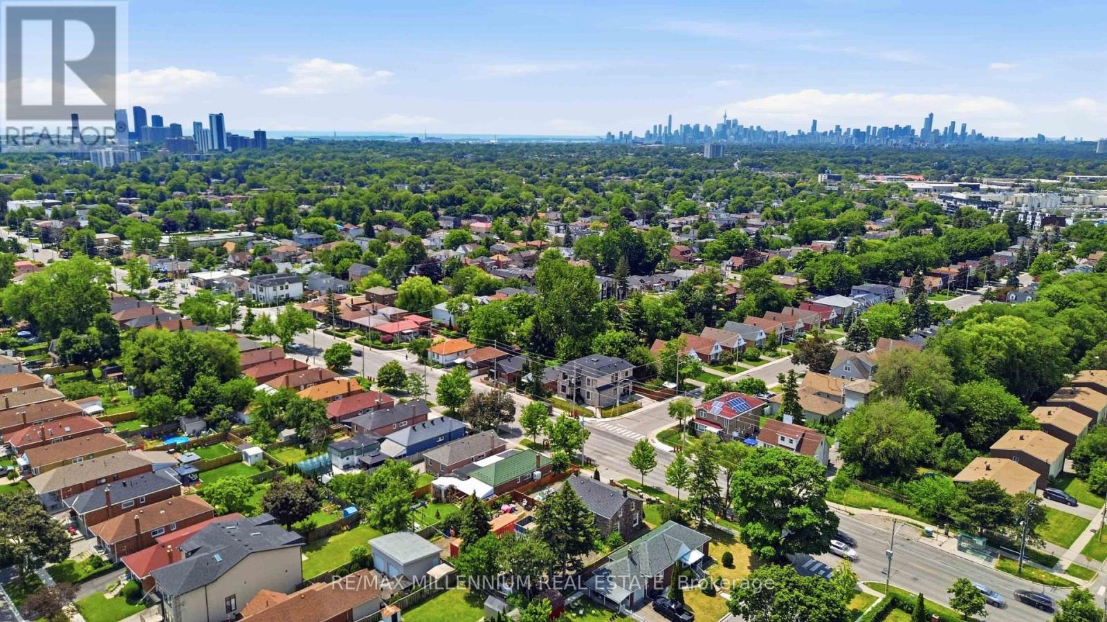 1355 Victoria Park Avenue, Toronto, Ontario M4B 2L5 - Photo 33 - E13586120