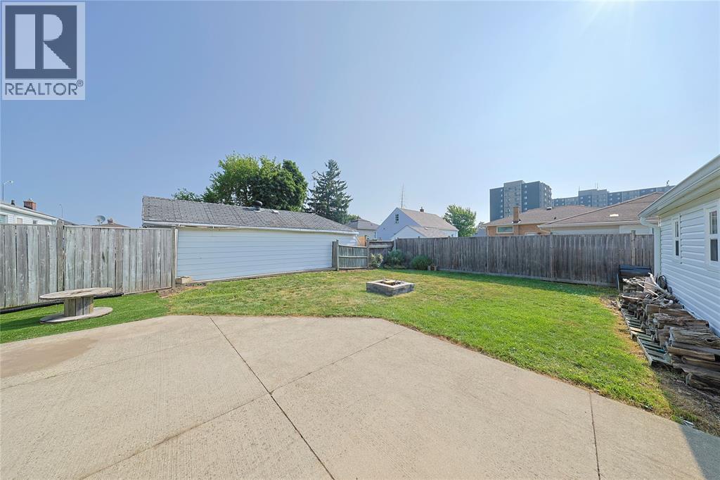 338 Cotterbury Street, Sarnia, Ontario  N7T 6M6 - Photo 5 - 26017467