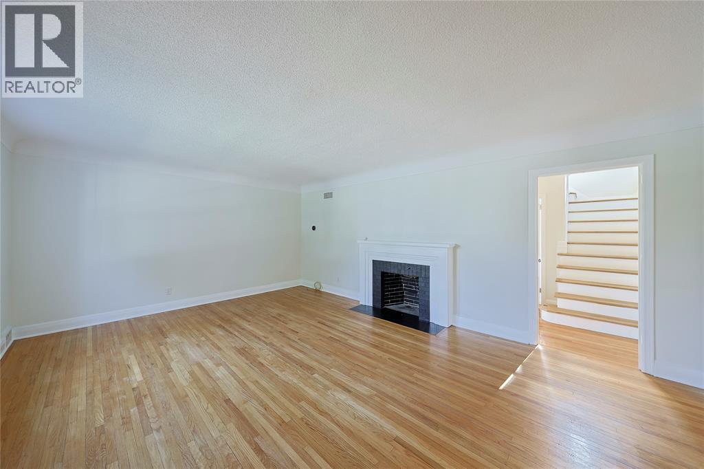 338 Cotterbury Street, Sarnia, Ontario  N7T 6M6 - Photo 7 - 26017467