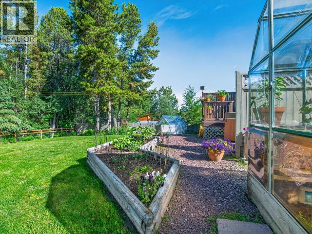 82 Ponderosa Drive, Whitehorse, Yukon Y1A 5G9 - Photo 17 - 17538