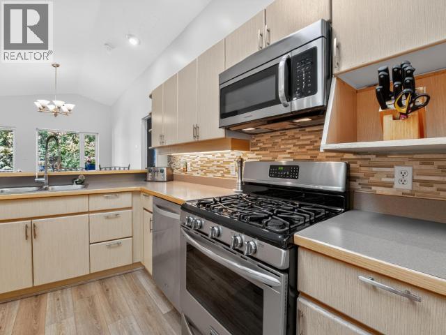 82 Ponderosa Drive, Whitehorse, Yukon Y1A 5G9 - Photo 30 - 17538