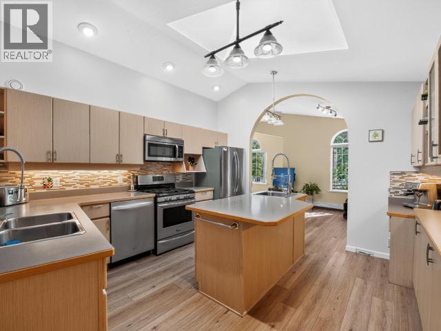 82 Ponderosa Drive, Whitehorse, Yukon Y1A 5G9 - Photo 32 - 17538