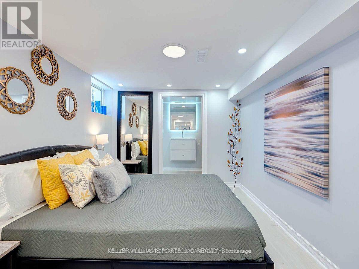 Lower - 431 Kingston Road, Toronto, Ontario  M4L 1V2 - Photo 11 - E13586252