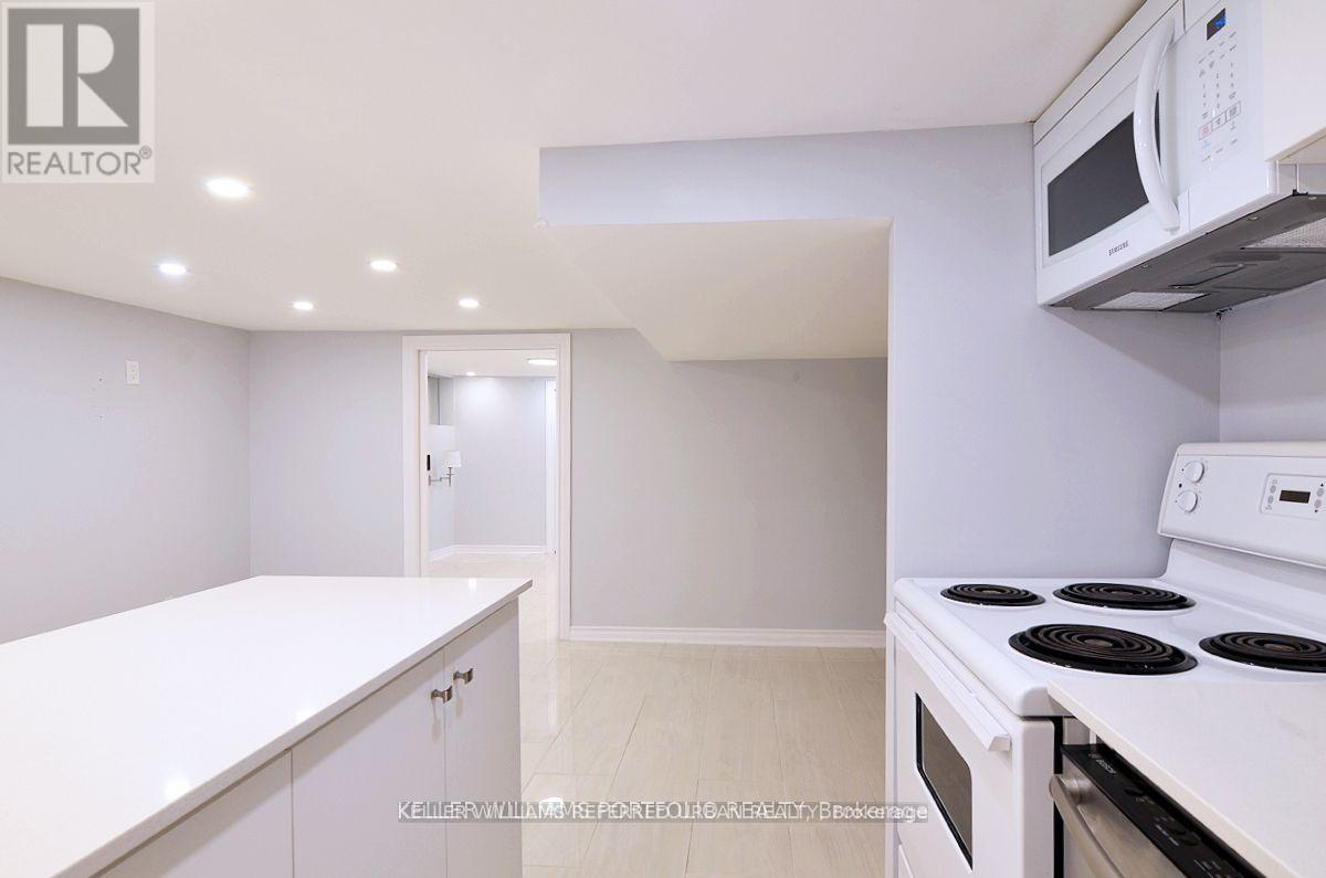 Lower - 431 Kingston Road, Toronto, Ontario  M4L 1V2 - Photo 5 - E13586252