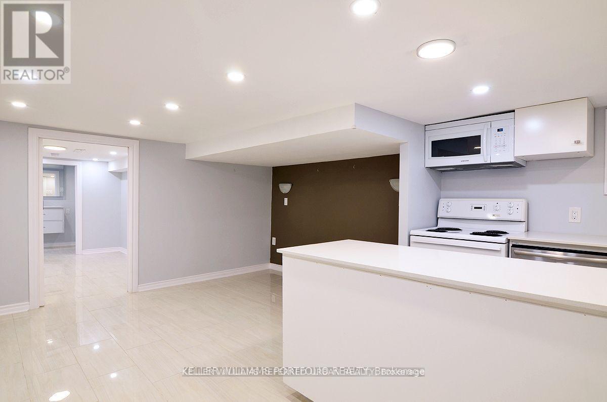 Lower - 431 Kingston Road, Toronto, Ontario  M4L 1V2 - Photo 6 - E13586252