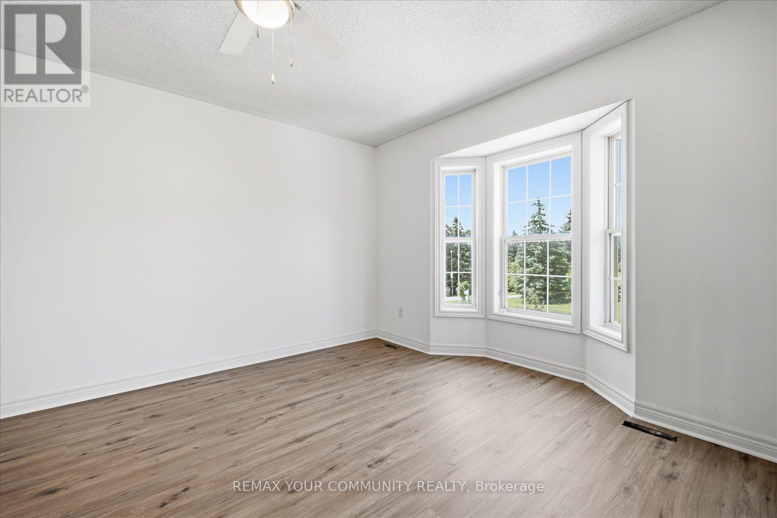 6926 Early Settler Row, Mississauga, Ontario L5W 1C1 - Photo 7 - W13586264