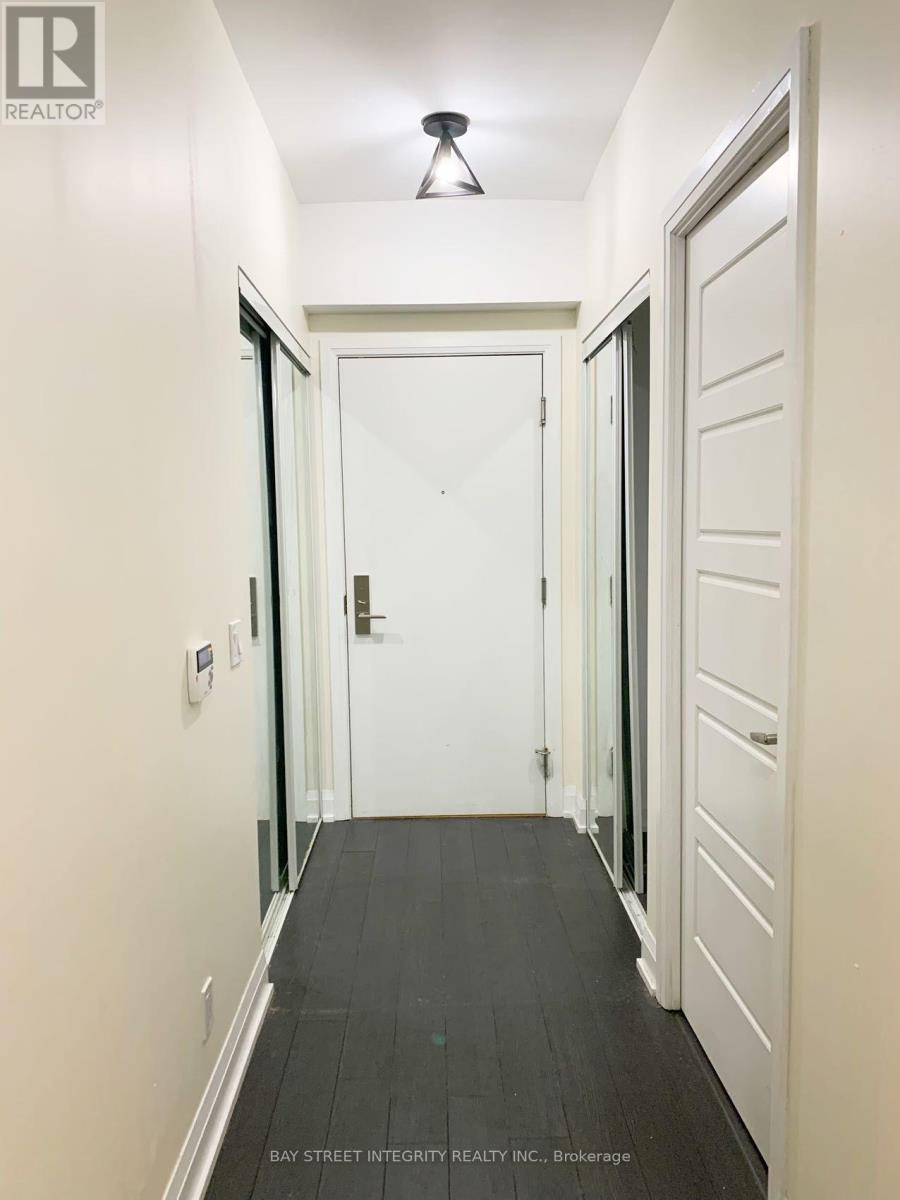 2502 - 56 Annie Craig Drive, Toronto, Ontario  M8V 0C8 - Photo 4 - W13586310