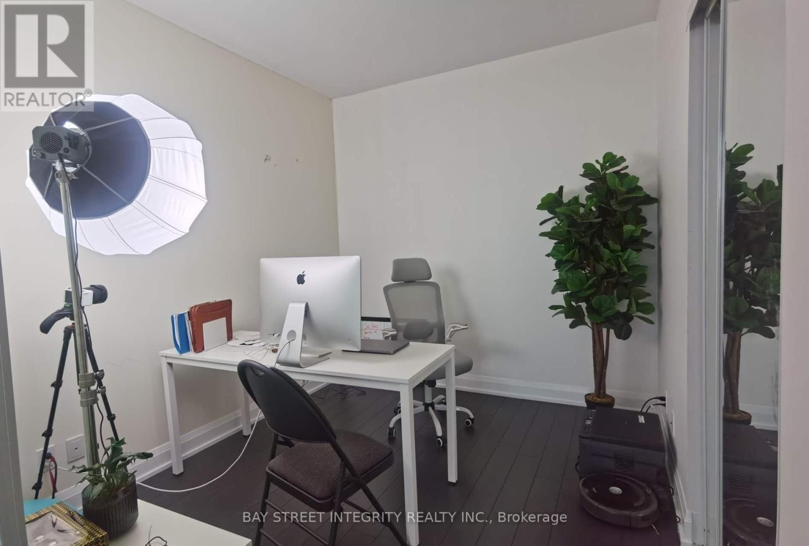 2502 - 56 Annie Craig Drive, Toronto, Ontario  M8V 0C8 - Photo 7 - W13586310
