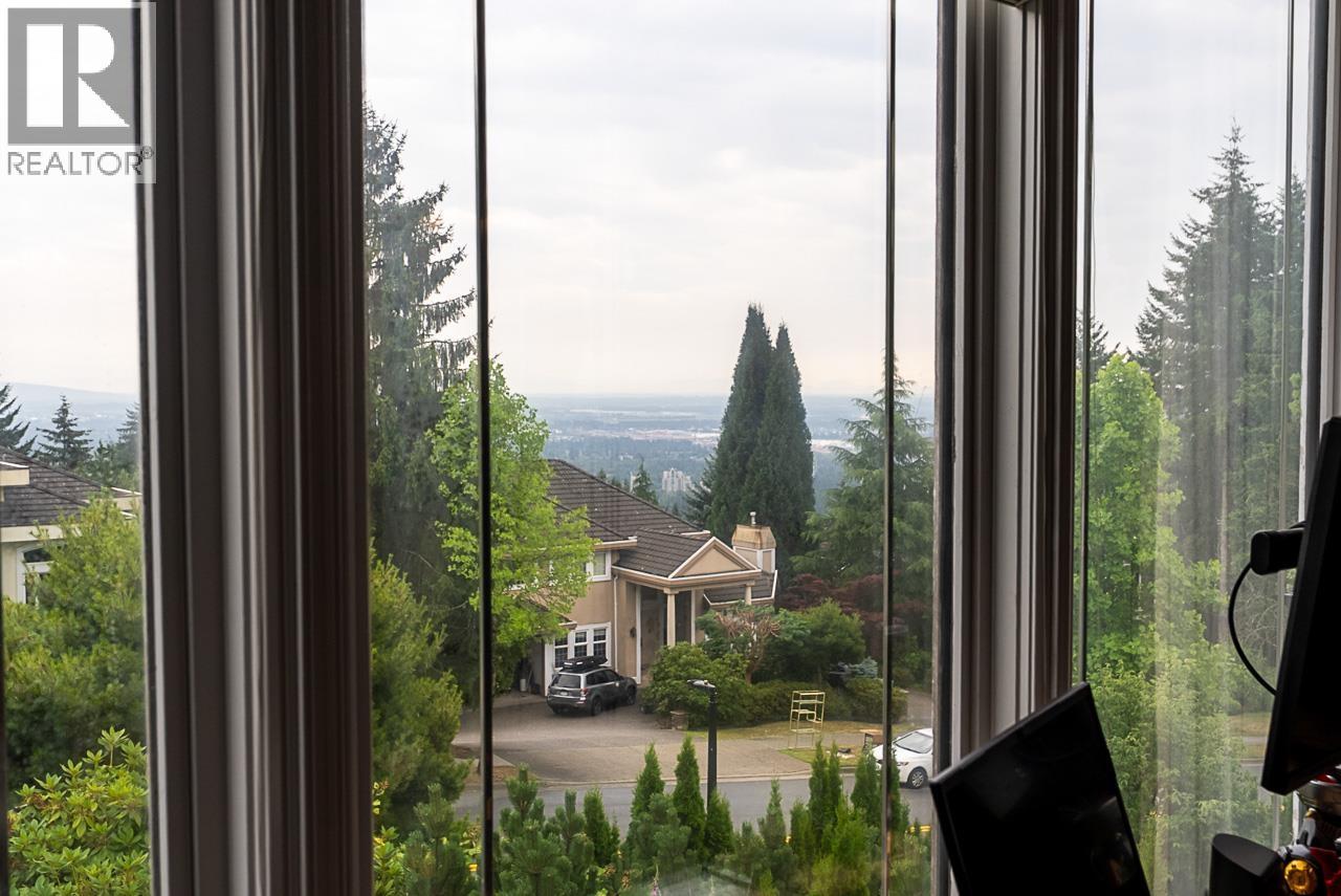1548 Parkway Boulevard, Coquitlam, British Columbia  V3E 2Y5 - Photo 27 - R3147932