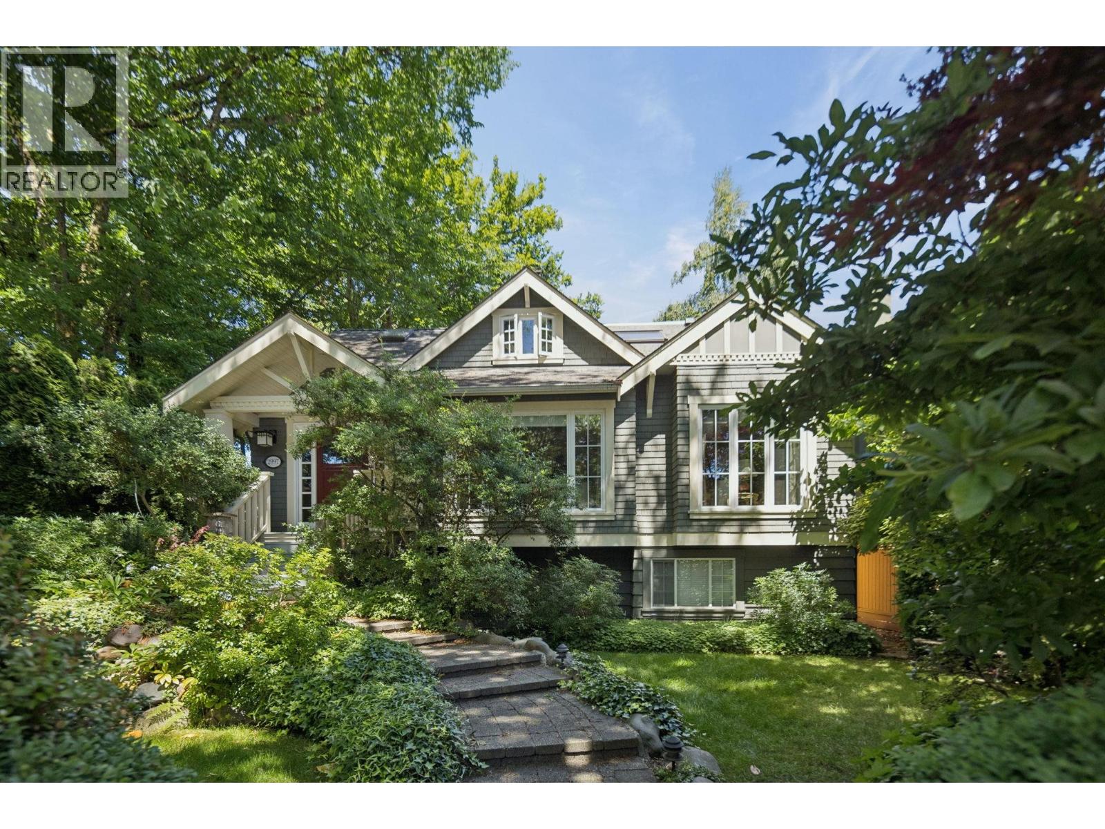 2997 W 38TH AVENUE, Vancouver