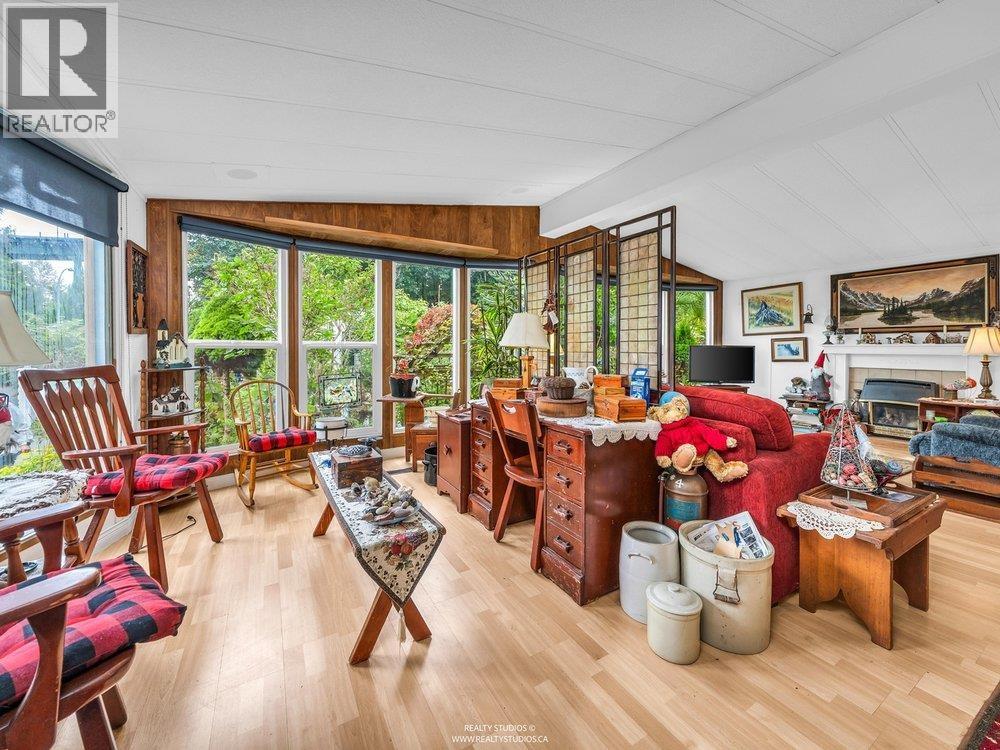 515 Tyee Court, West Vancouver, British Columbia V7P 3K3 - Photo 5 - R3148217