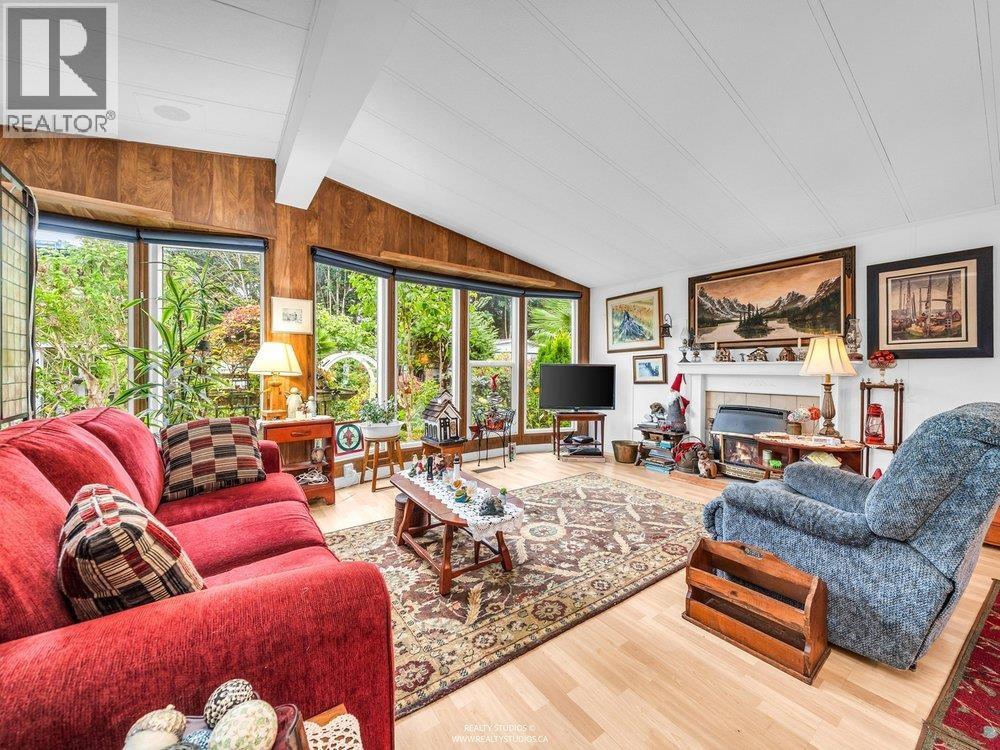 515 Tyee Court, West Vancouver, British Columbia V7P 3K3 - Photo 6 - R3148217