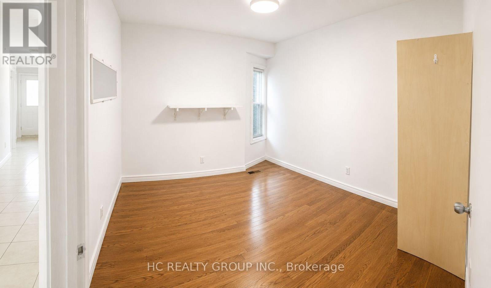 562 Bathurst Street, Toronto, Ontario  M5S 2P9 - Photo 5 - C13586360