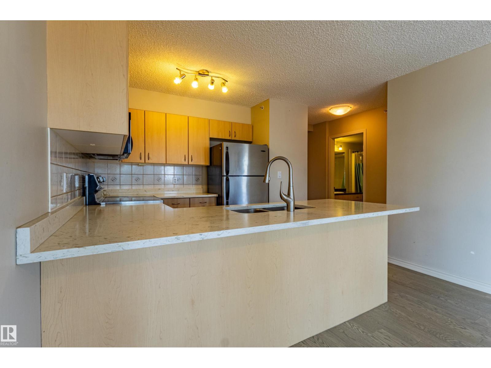 #1501 10180 104 St NW, Edmonton, Alberta  T5J 1A7 - Photo 4 - E4499868