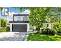 33 THORNY BRAE DRIVE, Markham, Ontario