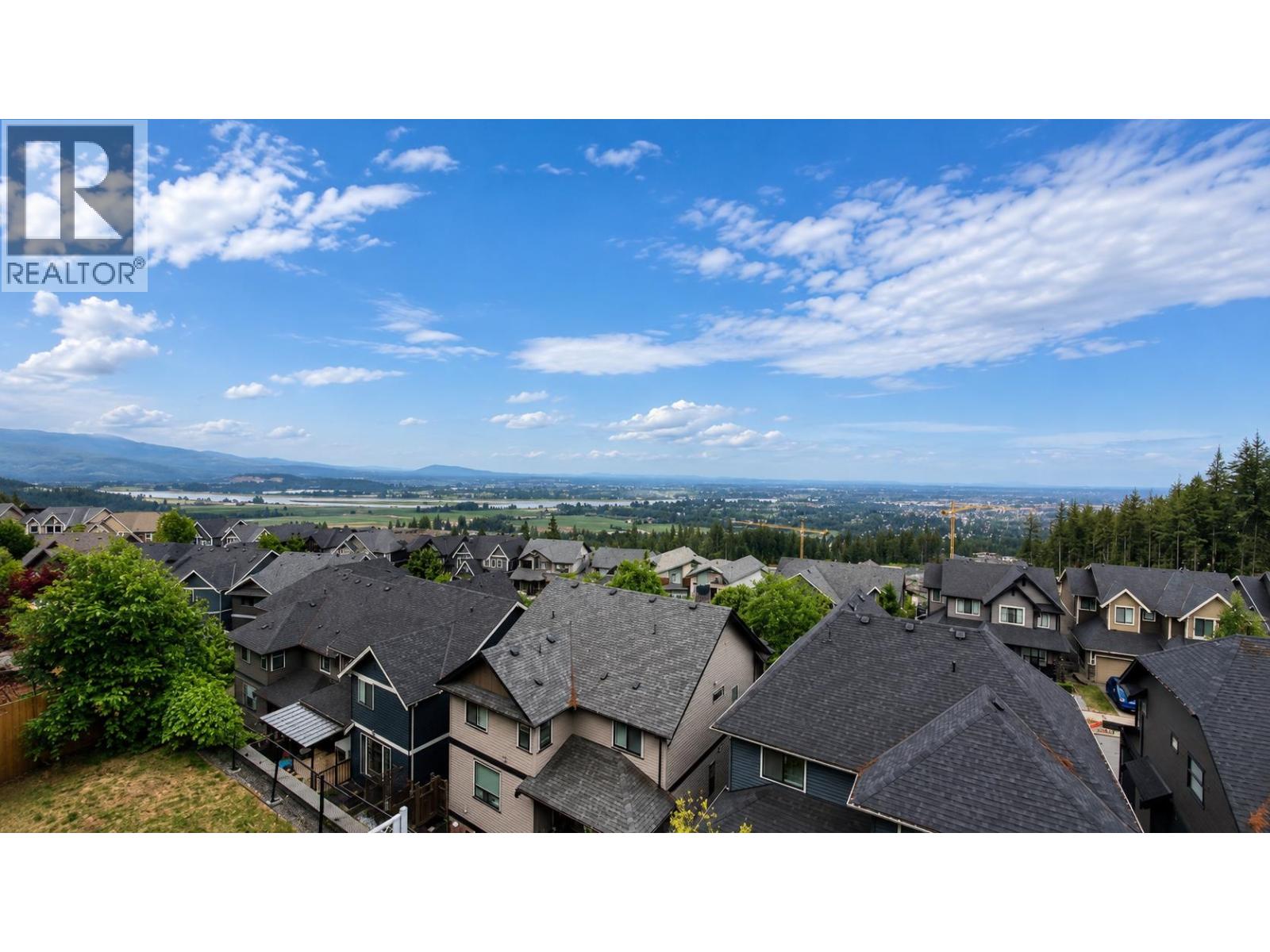 3534 Archworth Avenue, Coquitlam, British Columbia  V3E 0L6 - Photo 2 - R3148201