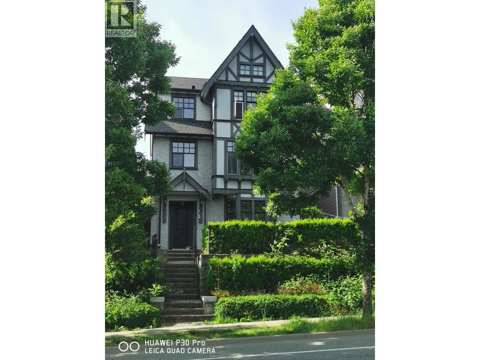 3497 DAVID AVENUE
