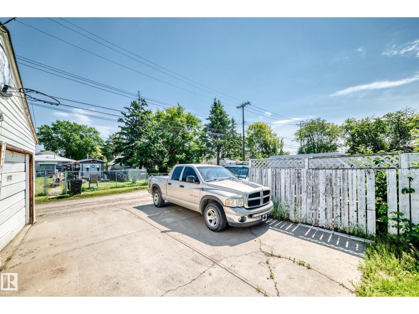 9911 163 St NW, Edmonton, Alberta  T5P 3N3 - Photo 45 - E4499880