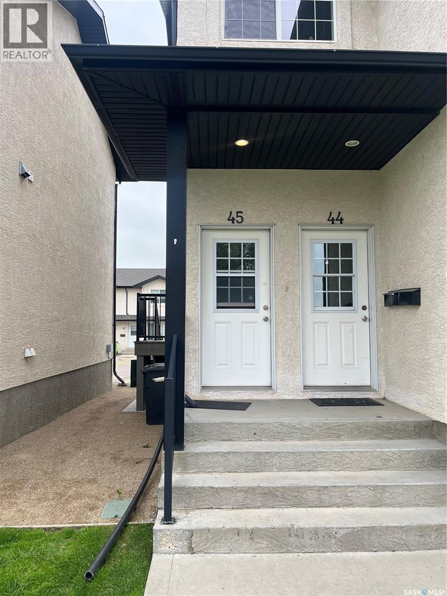 45 4640 Harbour Landing Drive, Regina, Saskatchewan  S4W 0B8 - Photo 2 - SK043168