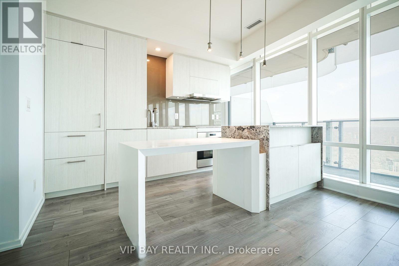 4802 - 1 Bloor Street E, Toronto, Ontario  M4W 0A8 - Photo 2 - C13586384
