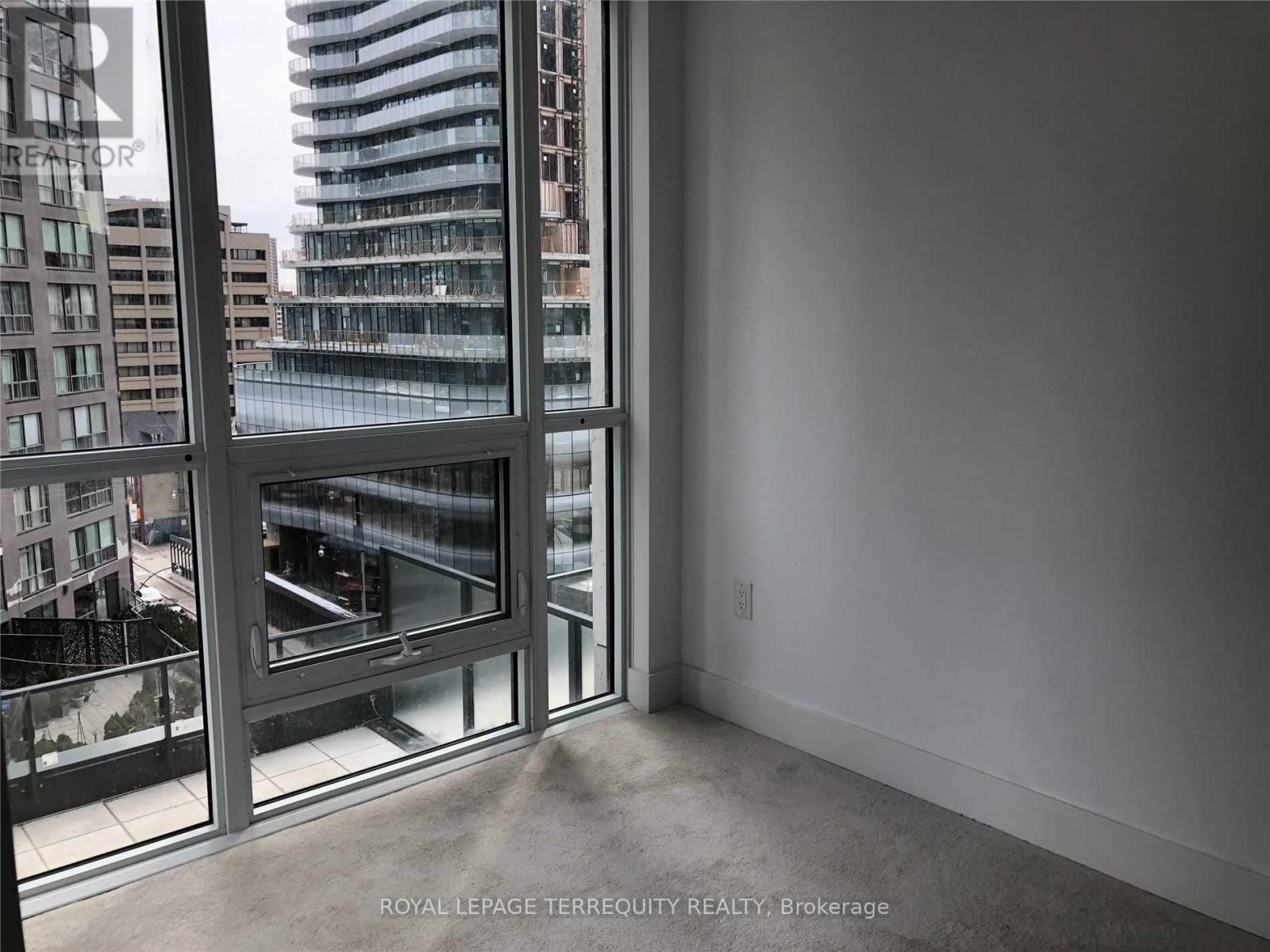 803 - 955 Bay Street, Toronto, Ontario  M5S 0C6 - Photo 3 - C13586450