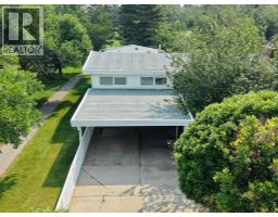 2409 20 Street N, Lethbridge, Alberta