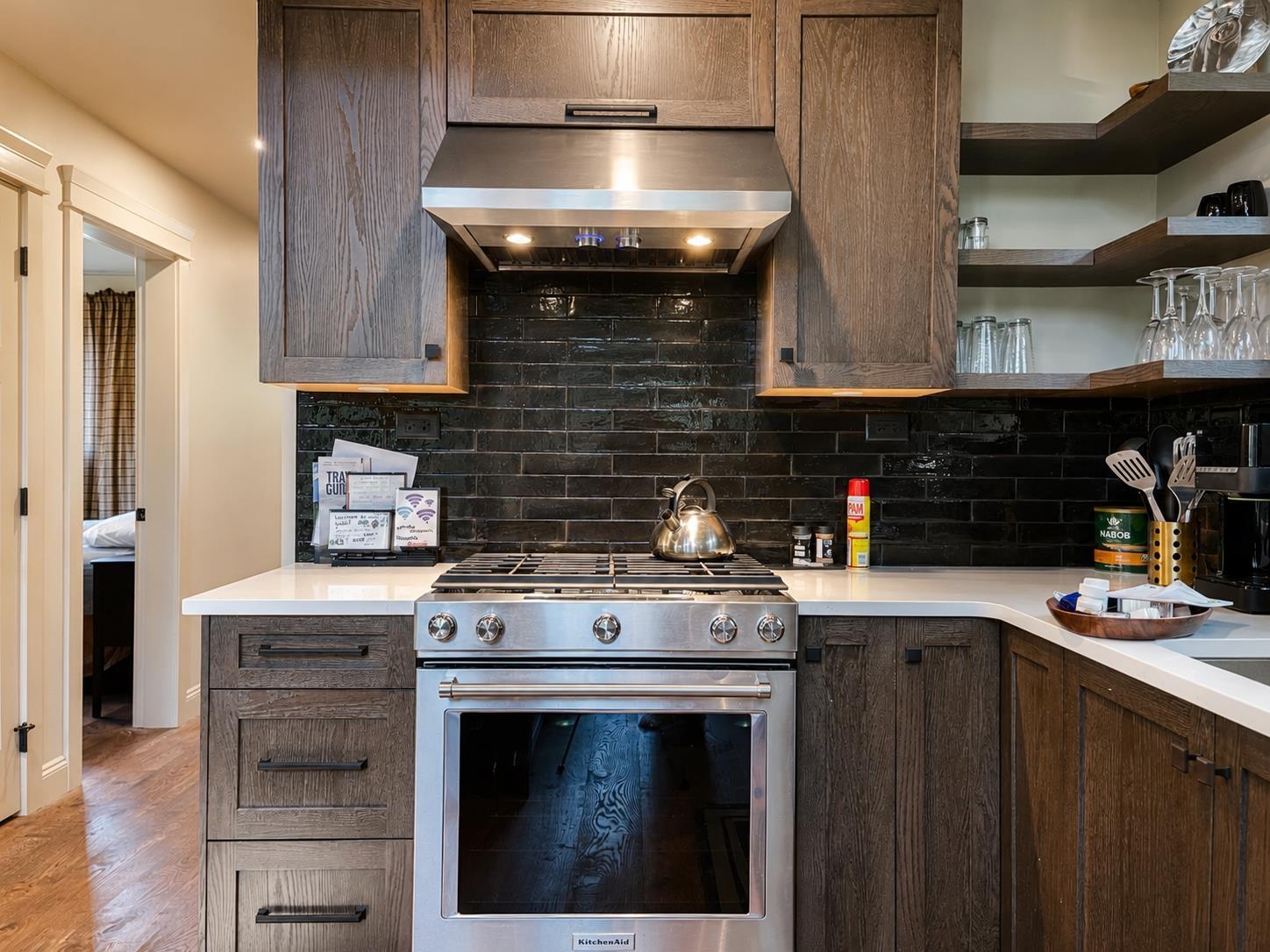 Listing image 11
