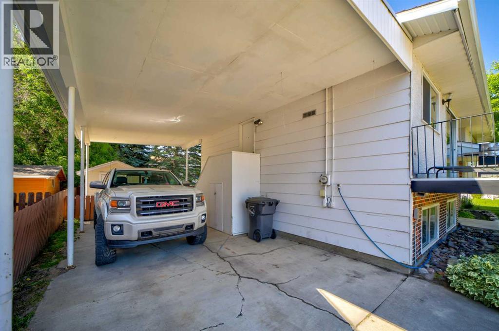 532 Indian Street, Pincher Creek, Alberta  T0K 1W0 - Photo 37 - A2326998
