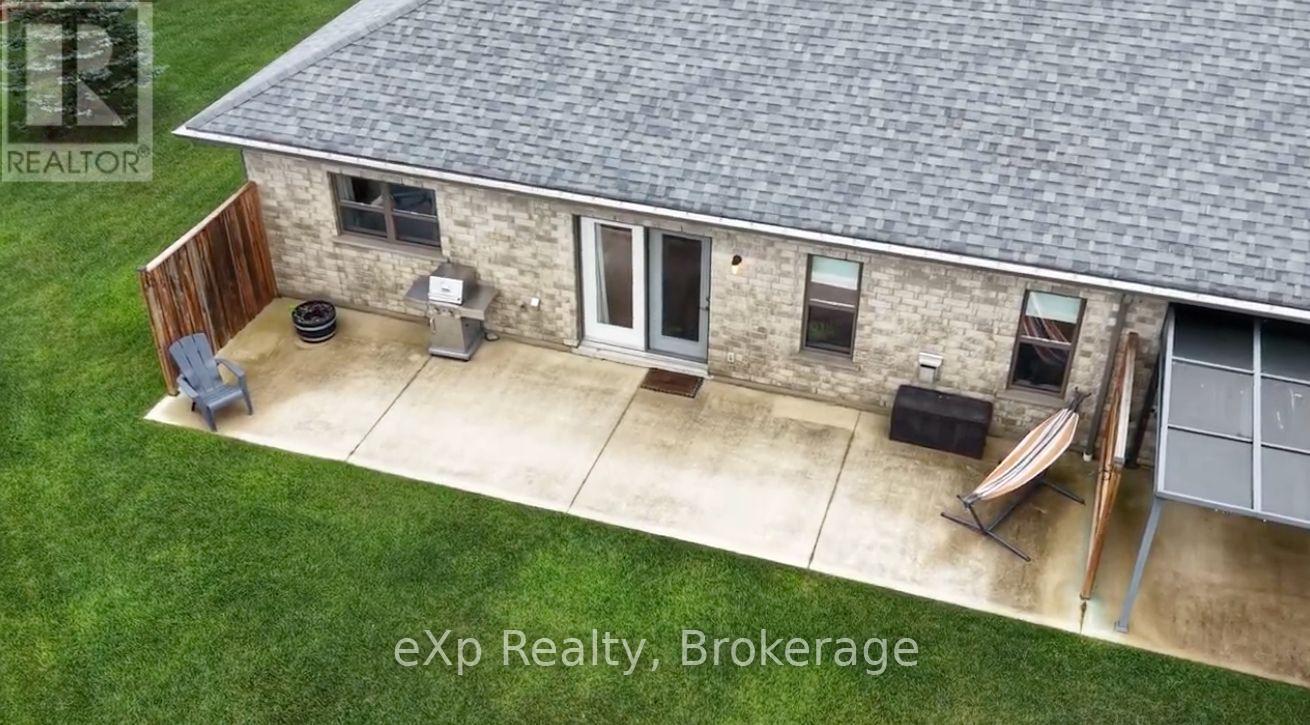 11 - 1050 Waterloo Street, Saugeen Shores, Ontario N0H 2C3 - Photo 32 - X13585112