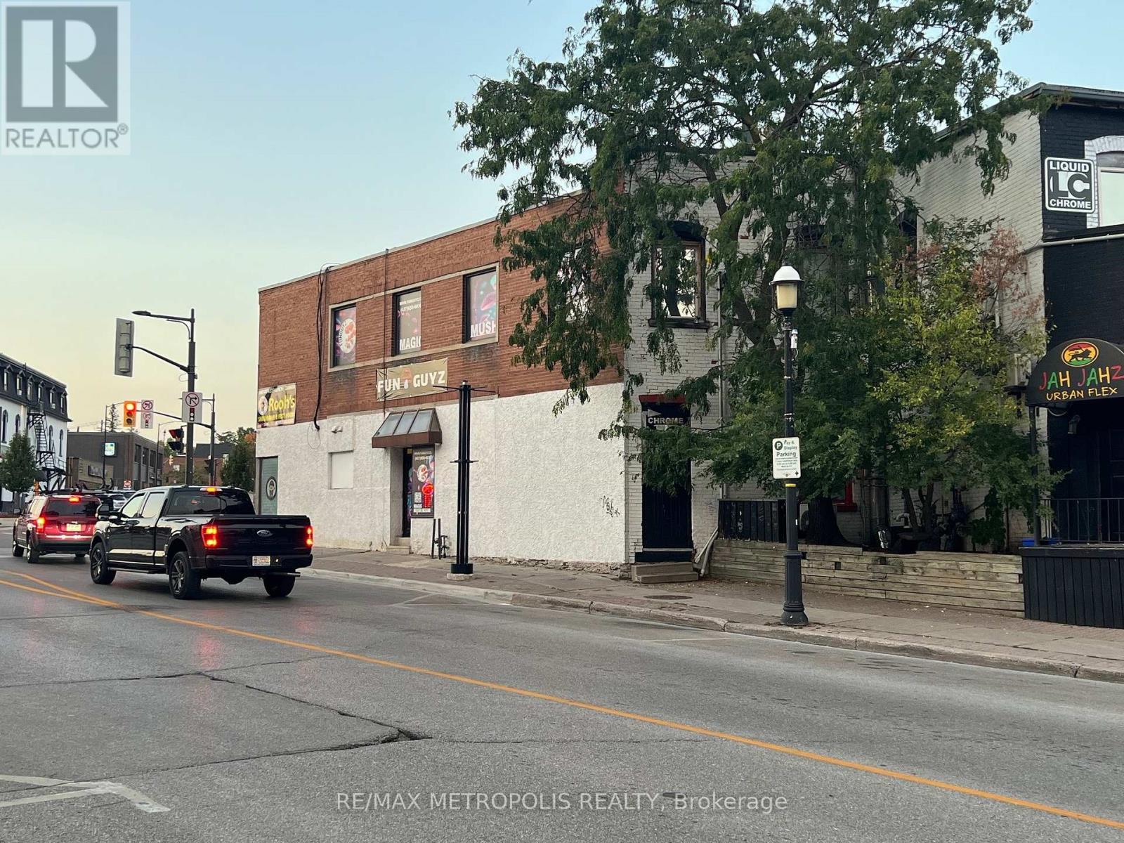 1 Dunlop Street E, Barrie (City Centre), Ontario L4M 1A2 - Photo 7 - S13586418